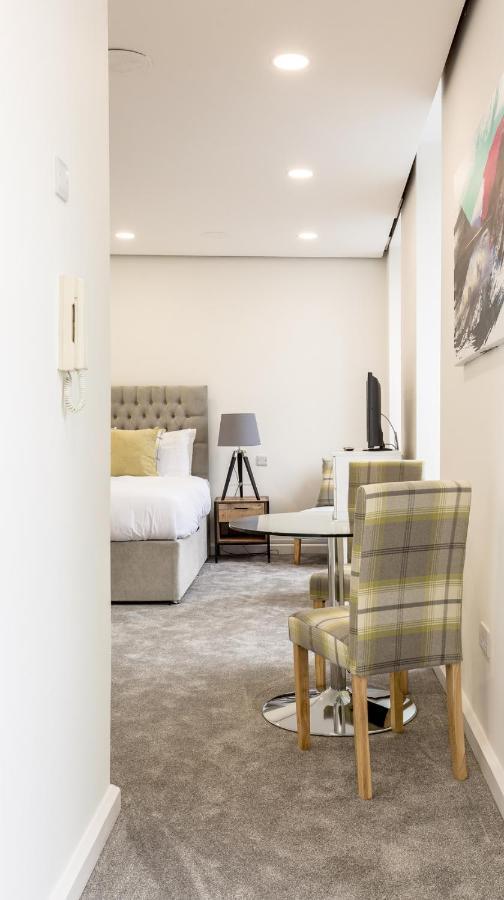 Apartament Refurbished Studio Next To The Royal Mile Edynburg Zewnętrze zdjęcie