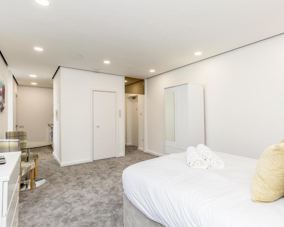Apartament Refurbished Studio Next To The Royal Mile Edynburg Zewnętrze zdjęcie